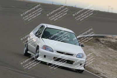 media/Dec-19-2025-Lucky Dog Racing (Fri) [[3b7b1b5fc8]]/Beginner/Session 4 Turn 2 3 Speed Pan/